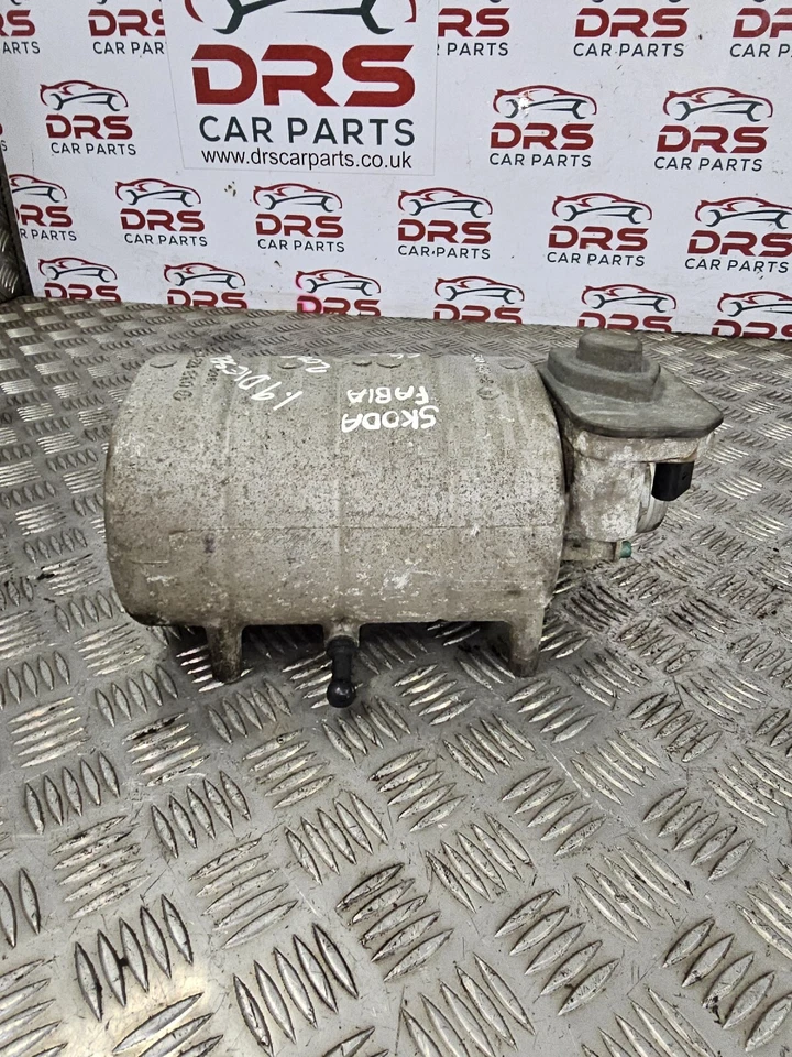 SKODA FABIA MK1 INLET INTAKE MANIFOLD + THROTTLE BODY 1.9D DIESEL 1999 - 2005  - Image 1 of 4