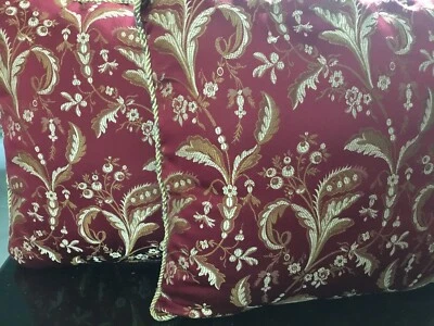 Violet Linen Luxury Damask 100% Polyester Accent Pillows - Image 1 of 4