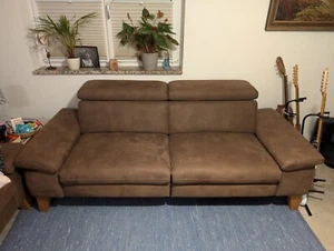 Sofa/Couch 2 Sitzer mit Relaxfunktion - Bild 1 von 5