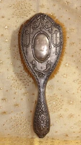 PRETTIEST ADAMS REVIVAL STERLING SILVER HAIRBRUSH Birmingham 1913 NO MONO - Picture 1 of 20