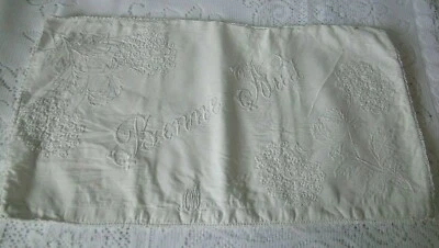 Pochette pour linge lin brodée main dentelle BONNE NUIT Initiales  52cm x 29cm  - Photo 1/4