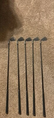 Knight Tour Distance RH Graphite Shaft 6-P - Image 1 of 4