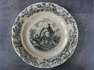 ANCIENNE ASSIETTE HB CHOISY LE ROI - THEME CORPS MILITAIRES - N° 10 ZOUAVES - Imagen 1 de 1