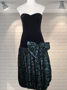 Fabulous Vintage 1980s Velvet & Shimmery Flocked Skirt Party Dress - UK 14 - Picture 1 of 4