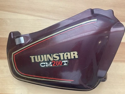 Cubierta lateral derecha Honda CM200T Twinstar 1980 83540-419-0000 Foto 1 de 2