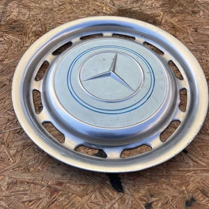 1 Vintage OEM 1965-1985 Mercedes-Benz 14" Chrome Hubcap Full Wheel Cover Blue - Picture 1 of 8