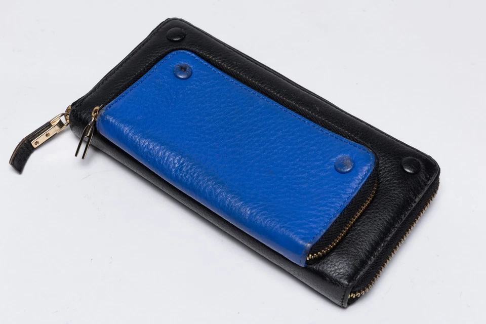 Vince Camuto Mujer Doble Cremallera Alrededor Cartera Cuero Negro y Azul Foto 1 de 4