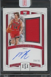 2024-25 Panini National Treasures Matas Buzelis #CFS-BUZ Clutch Jersey Auto /35 - Bild 1 von 2