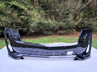 2021 2024 Cadillac Escalade front bumper cover 84393328 NO SHIPPING pick up only - Image 1 of 4