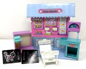 VTG 1993 Littlest Pet Shop Care Center Hospital Play Set Light up Xray WORKS - Picture 1 of 8
