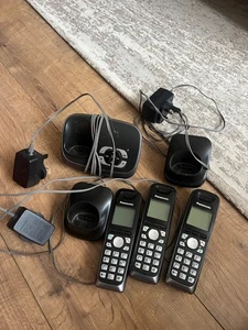 Panasonic KX-TG6521E Set di telefoni per la casa trio senza fili - JB5Y855D - Foto 1 di 1