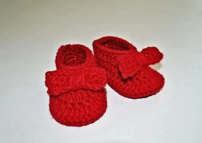 Botas de bebê chinelos rubi inspirados em crochê Sparkle Wizard of Oz - Imagem 1 de 3
