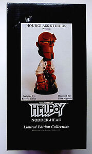 Hellboy Nodder Head statue Hourglass Studios Mike Mignola 2001 New