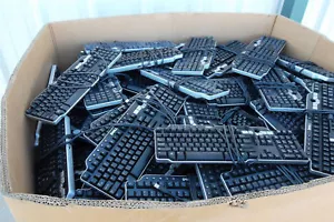 LOT of 25 Mixed Keyboards for Upcycle Projects or Artistic Displays USB PS/2 - Picture 1 of 1