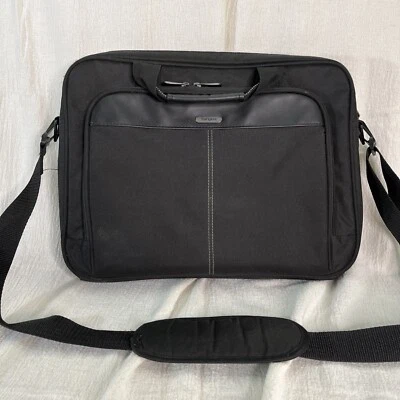 Bolsa para computadora portátil 15.6" negra Targus clásica delgada Topload Messenger TCT027US Foto 1 de 4