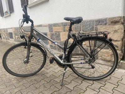 Damenfahrrad Marke Bergamont, Farbe silber, 28 Zoll, gebrauchter Zustand  - Bild 1 von 4
