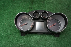2013 BUICK REGAL Speedometer Gauge Cluster OEM 22936903 - Picture 1 of 4