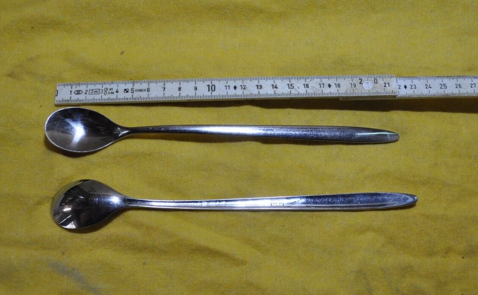 TCM 2 Löffeln  18/10 Edelstahl  90er versilbert ca. 22 cm - Bild 1 von 1