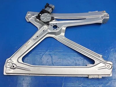 Оригинальный регулятор левого окна и двигатель для умного автомобиля Fortwo Passion Pure 2008-2015 годов выпуска - Изображение 1 из 4