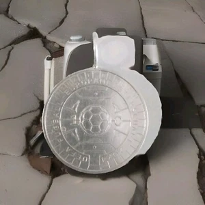 11 Euro Münze ° Fußball EM ° UEFA Europameisterschaft Deutschland 2024 mit Öse - Bild 1 von 3