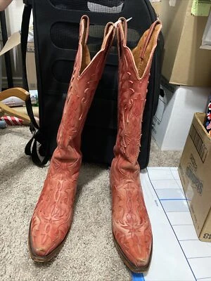 botas dan post. estilo dp4025. talla 7,5m. cuero. rojo Foto 1 de 4