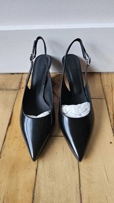 Theory Negro Punta Punta Punta Eslinga Espalda Cuñas Talla 41 (US 10.5) Hecho en Italia Foto 1 de 3