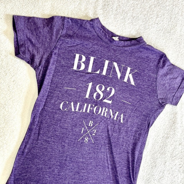 TOM DELONGE Shirt, b-link 182 band shirt, gift for fan TE3913