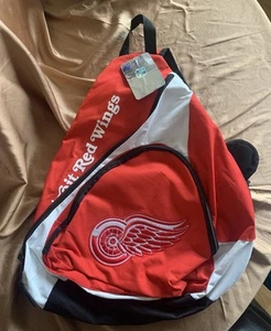 NHL Detroit Red Wings Leadoff Sling Backpack, 20-Inch, Black/Red NWT - Picture 1 of 5