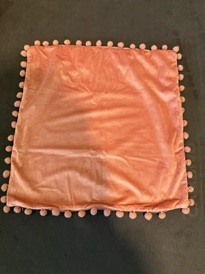 Funda de Almohada Rosa Pom Pom - Nueva - 18x18 (Juego de 2) Foto 1 de 2