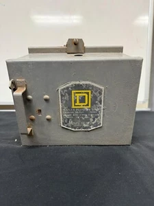 Square D Plug In Unit SD-9341 30 Amp Bus Plug Enclosure SD9341 Switch Disconnect - Picture 1 of 11