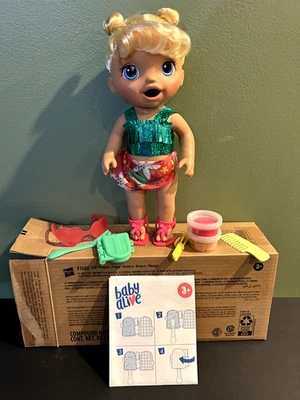 ¡NUEVO! Muñeca Hasbro Baby Alive Sunshine Snacks F 1680 come y caca juego acuático bebé Foto 1 de 4