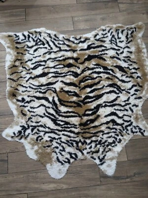 Alfombra Ikea Tiger rayas GRENSTEN imitación gato piel tiro 104.079.52 RARA Foto 1 de 4