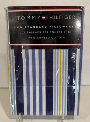 2 fundas de almohada TOMMY HILFIGER RAYAS TAMPA BLANCAS AZUL MARINO AMARILLAS TAMAÑO ESTÁNDAR NUEVAS EN PAQUETE Foto 1 de 4