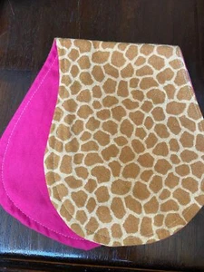 Handmade Burp Cloth Giraffe with Pink on the back Set of 2 - Picture 1 of 1