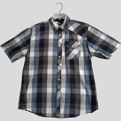 Ocean Current Shirt Mens L Gray White Plaid Short Sleeve Pockets Button Up - Image 1 of 4
