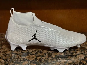 New! Mens US 15 NIKE JORDAN VAPOR EDGE PRO 360 FOOTBALL CLEATS WHITE/BLACK - Picture 1 of 5