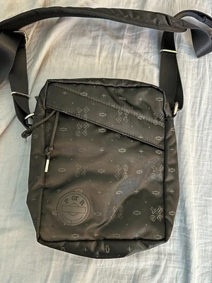 Bolso de Hombro Porter Yoshida Monograma Vertical Negro Nylon Japón Foto 1 de 4