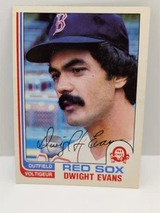 1982 O-Pee-Chee - Dwight Evans - Red Sox - Outfield - Baseball - #355 - - Picture 1 of 6