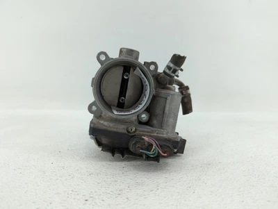 Mitsubishi Outlander Sport 2015 carrocería de acelerador COFB2 Foto 1 de 4