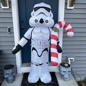 Disney Star Wars Stormtrooper Inflatable 5 ft Tall Inflatable Gemmy 4389 - Picture 1 of 5