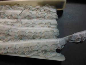 1" weiße Spitze auf Spitze mit einem irisierenden Rand aus Gold und Aqua, NEU, PER YARD - Bild 1 von 1