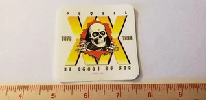 DE COLECCIÓN AÑOS 90 POWELL PERALTA 20 ANIVERSARIO DESTRIPADOR DE LOTE ANTIGUO ¡PEGATINA CUBIERTA DE PATINETA! - Imagen 1 de 1