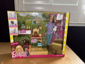 Barbie Farm Vet New - Picture 1 of 5