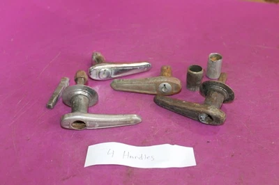 Cuatro (4) manijas de puerta vintage para Ford modelo A. Problemas de estado. Ver foto. Foto 1 de 2