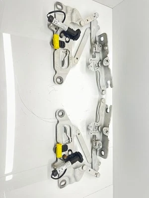 BMW 5 F10 F11 2011 Hood Hinge 7249887 OOS334 - Image 1 of 4