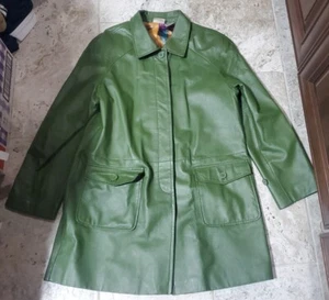 GORGEOUS VINTAGE NEWPORT NEWS GREEN LEATHER JACKET WOMEN'S SIZE MEDIUM PETITE - Picture 1 of 12