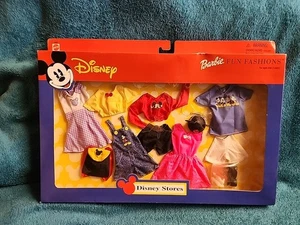 2000 Barbie Doll Fun Fashions Disney Stores Clothes & Accessories Damaged Box - Picture 1 of 15