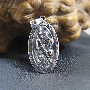 Solid 925 Sterling Silver St. Christopher and Baby Jesus Crossing River Pendant - Picture 1 of 9