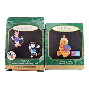 Hallmark Lote De Colección De 2 Adornos Miniatura Disney Minnie Daisy & Winne Pooh - Imagen 1 de 2