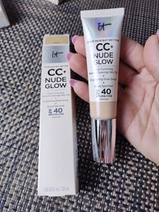 It Cosmetics CC+ Nude Glow SPF 40 Medium Exp 2/26 NEW - Picture 1 of 2